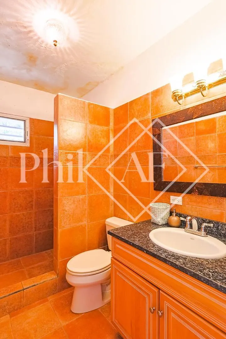 6 Bed-Rooms Villa At Dawn Beach Estate