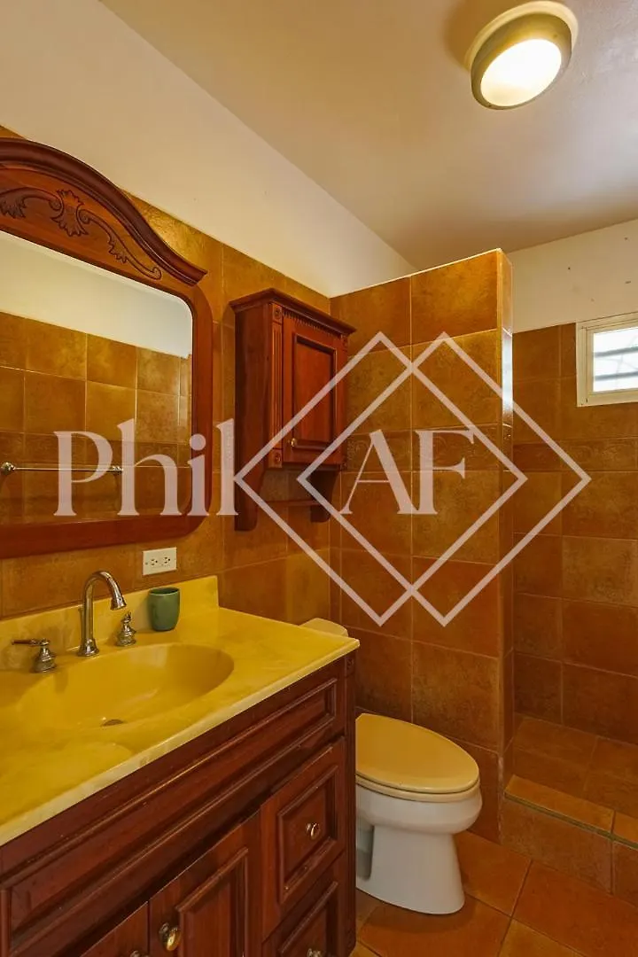 6 Bed-Rooms Villa At Dawn Beach Estate