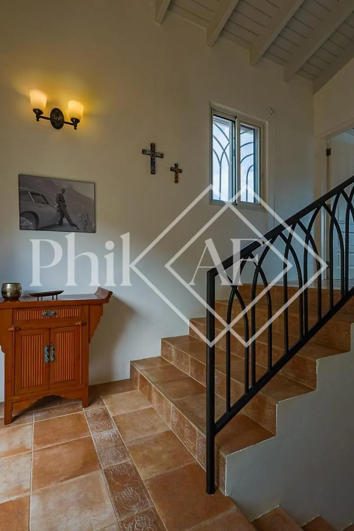 6 Bed-Rooms Villa At Dawn Beach Estate 0*,