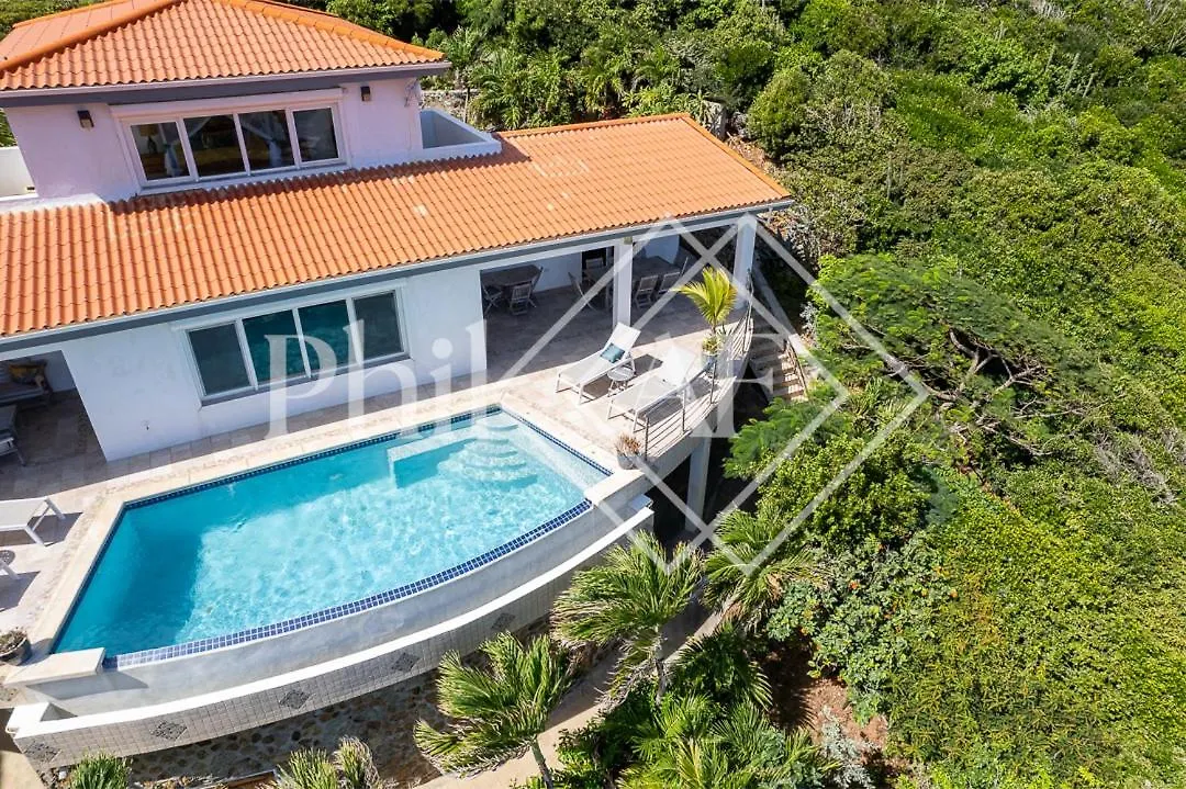 6 Bed-Rooms Villa At Dawn Beach Estate